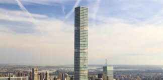 super-rich-flee-nyc-skyscraper-as-high-value-apartments-are-slashed