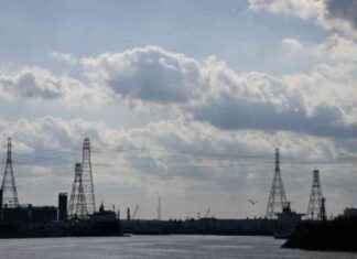 Hurricane Threatens Closure of U.S. Oil Ports, Coast Guard Warns news-06072024-175057