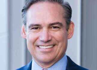 Boeing’s CEO Ortberg Takes Charge from Factory Floor news-09082024-045409