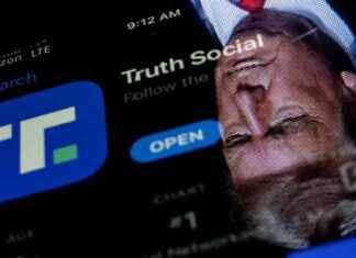 Trump Media Faces $16 Million Quarterly Loss Amid Declining Revenue news-10082024-125651