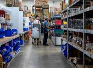 July Wholesale Inflation Rises by 0.1%, Below Expectations news-13082024-195835