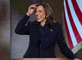 Kamala Harris Accepts Democratic Nomination as ‘Common Sense’ President Promising Unity news-23082024-104706