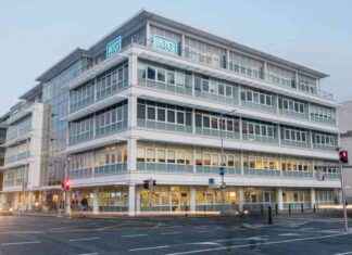 AIG Stock Analysis: Key Factors to Consider for Investors (NYSE:AIG) news-13092024-110539