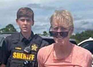 Suspect Charged with Gun Crimes in Trump Assassination Attempt, Court Appearance news-17092024-030430