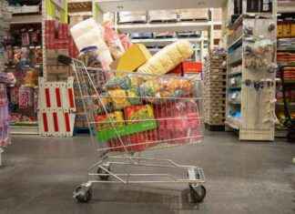 U.S. Retail Sales Resilience Raises Uncertainty Over Fed Decision news-17092024-192608