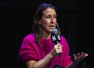 23andMe CEO Anne Wojcicki Reacts to Board Resignations: Memo Details news-18092024-154655