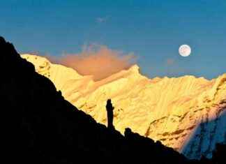 The U.S. Economy Reaches a Tipping Point: The Significance of Gold news-04102024-211846