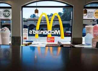 Restaurant Industry Looks Forward to 2025 Amidst Slow Traffic and Bankruptcies news-17112024-163401