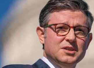 House Speaker Johnson Criticizes Ethics Report on Matt Gaetz as ‘Rough Draft’ news-18112024-043625