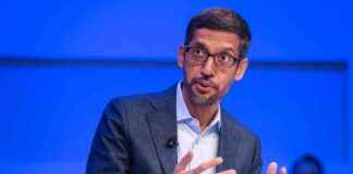 google-ceo-sundar-pichai-urges-employees-to-prepare-for-high-stakes-2025