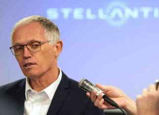 Stellantis CEO Carlos Tavares Resigns Due to U.S. Issues and Sales Decline news-02122024-091233