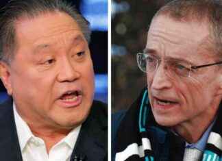 Tech Industry Update: Intel Faces Worst Year, Broadcom Sees Record Gain tech-ndustry-update-ntel-faces-worst-year-broadcom-sees-record-gain