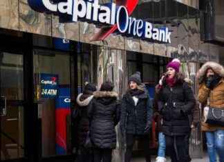 Capital One Outage Continues: Some Customers Unable to Access Deposits capital-one-outage-continues-some-customers-unable-to-access-deposits