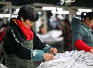 China’s January PMI Contracts, December Profits Surge chinas-january-pm-contracts-december-profits-surge