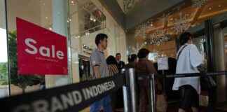 chinese-smartphone-maker-enters-ndonesia-amid-apple-sales-ban-negotiations