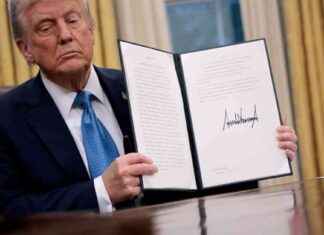 Top Stocks Hit by Trump’s Tariffs: GM, Chipotle, Canada Goose top-stocks-hit-by-trumps-tariffs-gm-chipotle-canada-goose