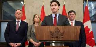 trump-delays-tariffs-on-canada-mports-for-30-days