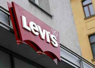 Levi Strauss to Sell Dockers to Authentic Brands Group – What to Know levi-strauss-to-sell-dockers-to-authentic-brands-group-what-to-know