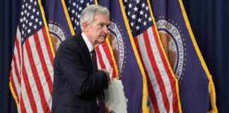 navigating-trumps-criticism-powells-challenge-as-fed-chief