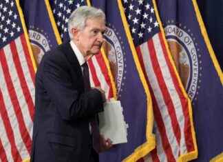 Navigating Trump’s Criticism: Powell’s Challenge as Fed Chief navigating-trumps-criticism-powells-challenge-as-fed-chief