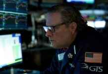 retail-nvestors-buy-record-number-of-stocks-following-moodys-downgrade-monday-morning-surge