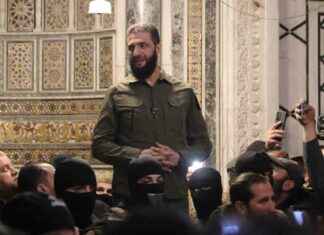 Trump meets Syrian leader in Saudi Arabia after announcing end of U.S. sanctions trump-meets-syrian-leader-in-saudi-arabia-after-announcing-end-of-us-sanctions