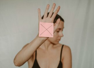 What Is a Limit vs Stop Order? Key Differences Explained Clearly