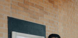 How Brokers Make Money: Unveiling Their Powerful Business Model