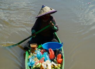 Navigating Commodity CFDs: Key Pros and Cons You Must Know