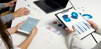 Compare Broker Trading Hours And Weekend Gaps: What You Must Know