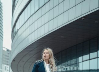 Building Confidence As A Beginner Trader: Secrets To Success Unveiled