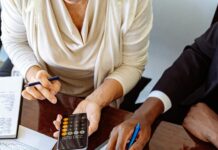 Which Brokers Offer the Best Tools for Beginners? Discover Now!