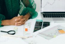 Real User Reviews: Which Broker Has the Best Ratings Revealed?