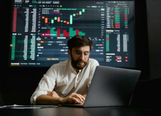 Parabolic SAR In Trend-Following Strategies: Unlock Powerful Gains